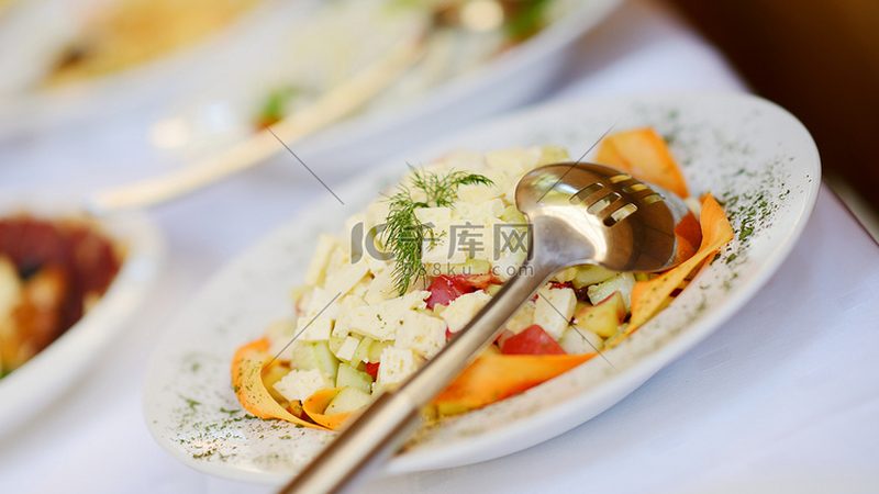膨化与油炸：揭秘十大品牌背后的食品奥秘**